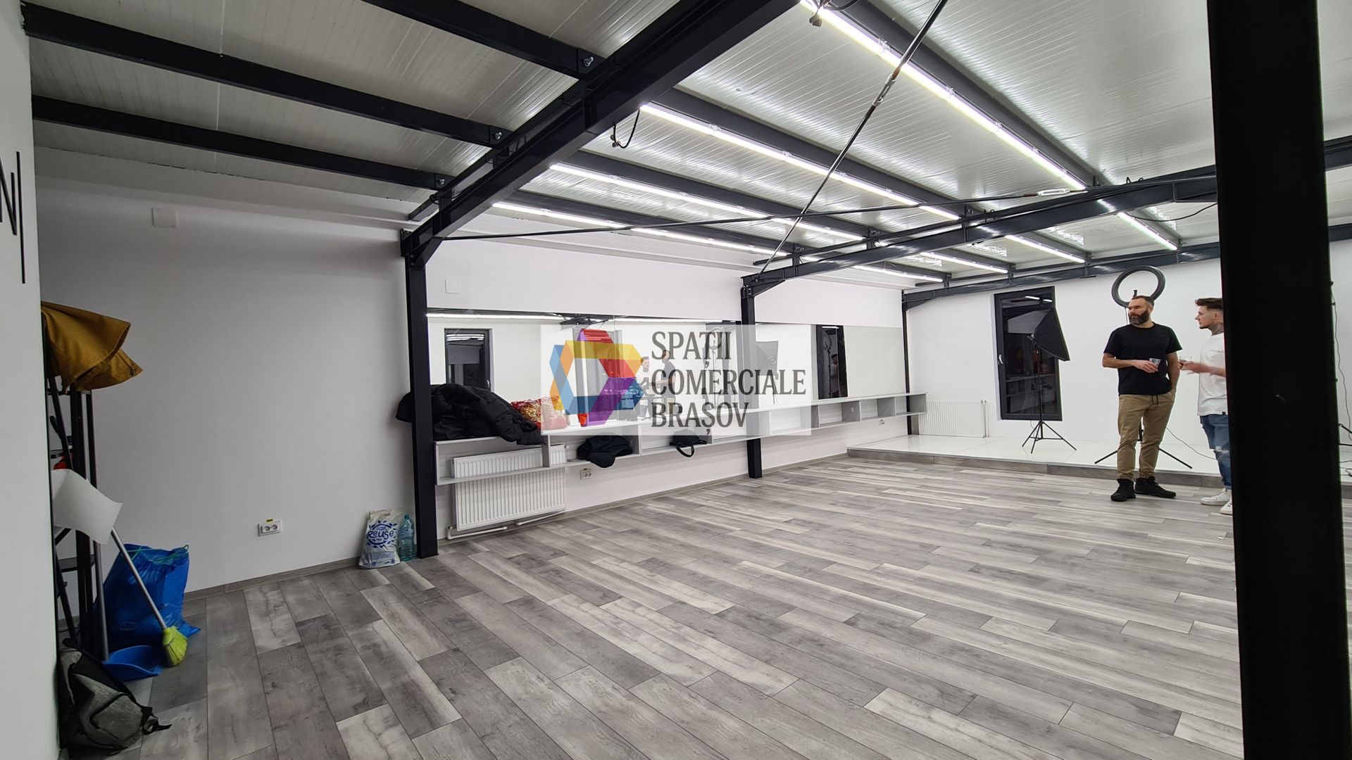 Spațiu comercial cu chirias - 130 mp - Poză 5