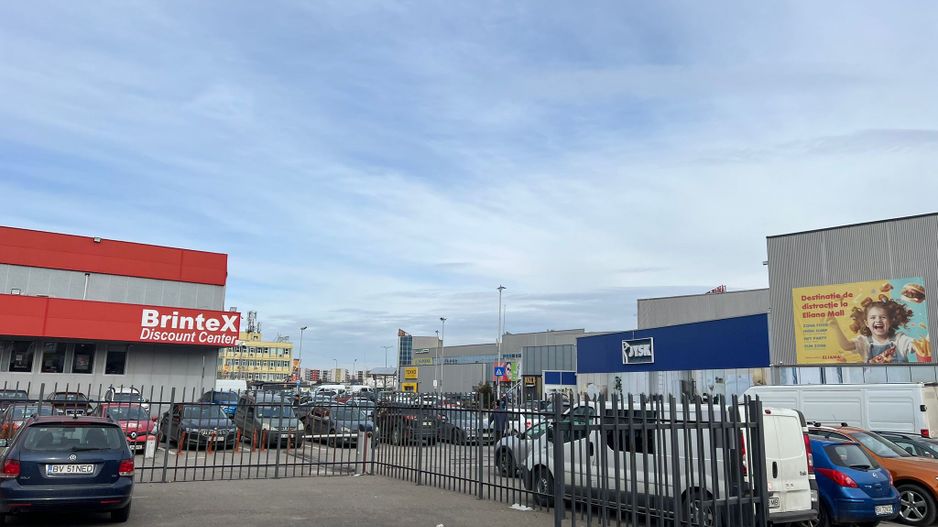 SPATIU BARTOLOMEU SHOWOORM - Poză 4