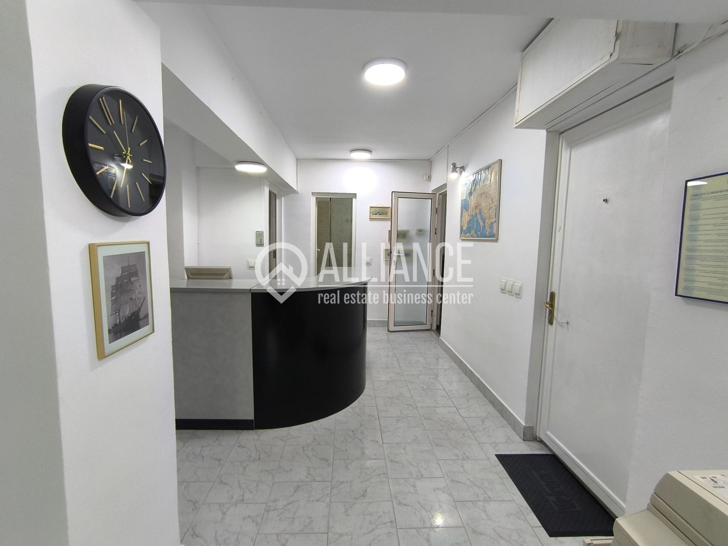 PENINSULA (cod03)- Birouri luminoase , mobilate si parcari ! - Poză 1