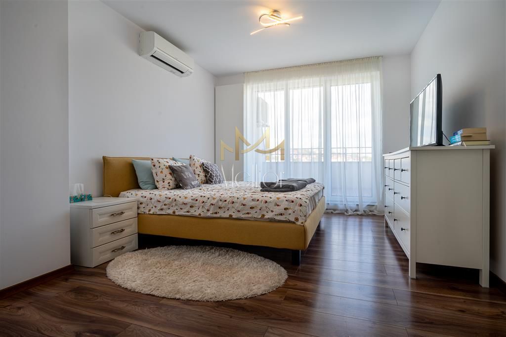 Penthouse superb cu 4 camere + terasa in Borhanci! - Poză 11