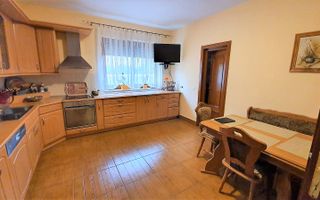 Casă în zona ultra centrală | D+P+M | 468 mp construiți | Teren 469 mp - Poză 4