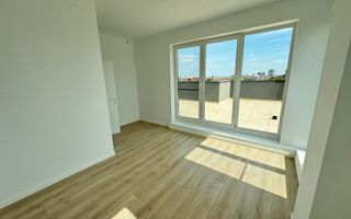 Penthouse Aradului-3 Camere-Centrala Proprie - Poză 3