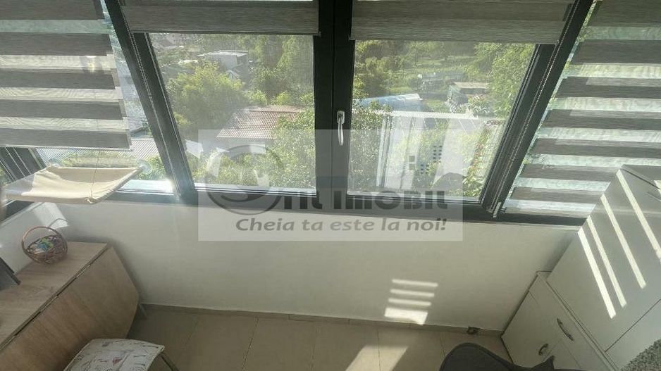 Apartament 2 camere decomandat, mobilat, loc parcare+boxă 90.000 euro - Poză 9