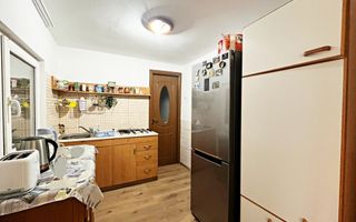 Casa de vanzare Ultracentral in zona Decebal, Oradea - Poză 19