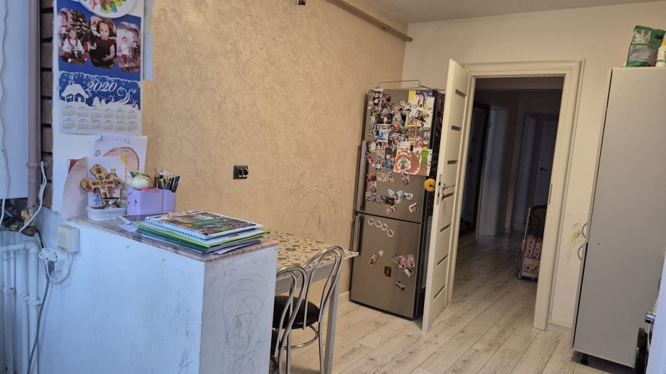 Apartament spațios in  Mazepa 1 - 3 camere, 2 băi, etaj 2 - Poză 8