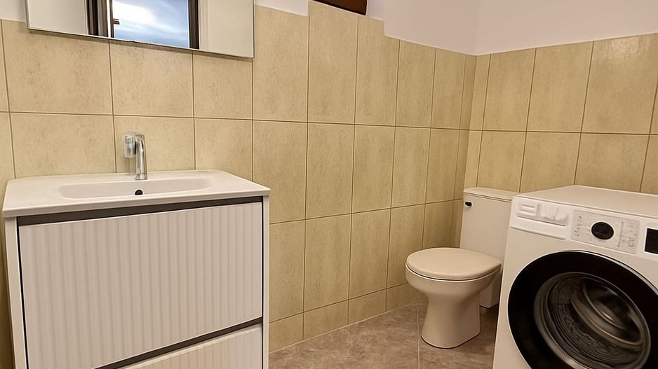 Casă de vânzare în Văleni Secuieni – Fără comision pentru cumpărător - Poză 11