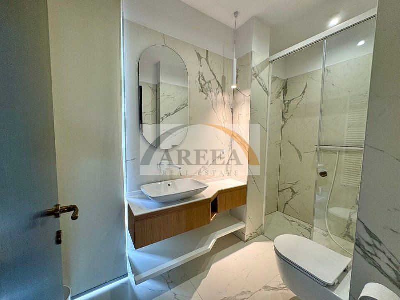 Vila lux de vanzare in cel mai dorit complex din Erou Iancu Nicolae-locatie rara - Poză 30