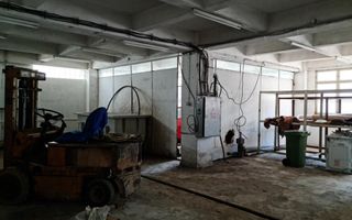 Cladire P+2E+M pretabila firma sau Recompartimentare - Poză 9