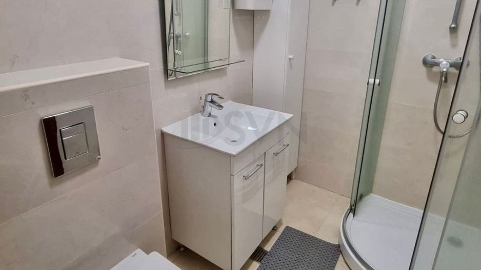 REA1025252 Apartament 3 camere I 2 bai I Sisesti I De vanzare - Poză 8