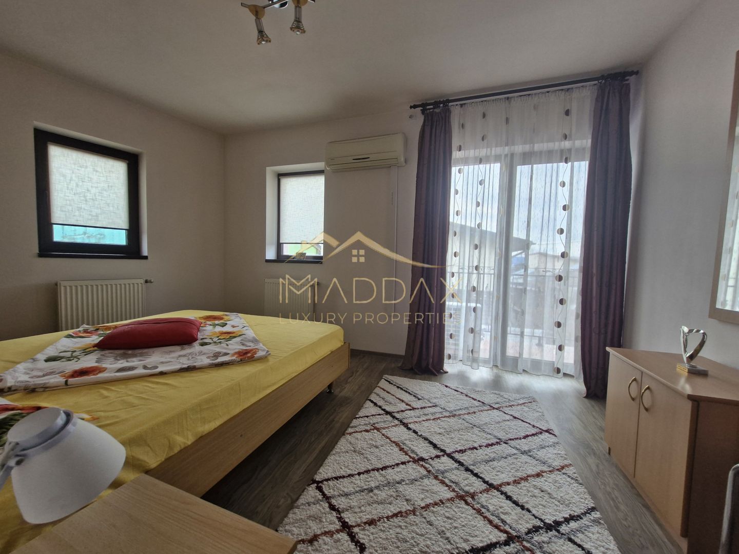 Vilă *5 camere // Cartier Ion Creangă // Sector 2 - Poză 25