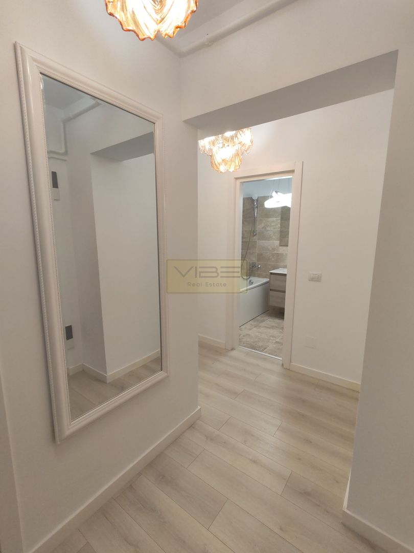 Apartament Premium -  Semicentral-Decomandat +Parcare! - Poză 2