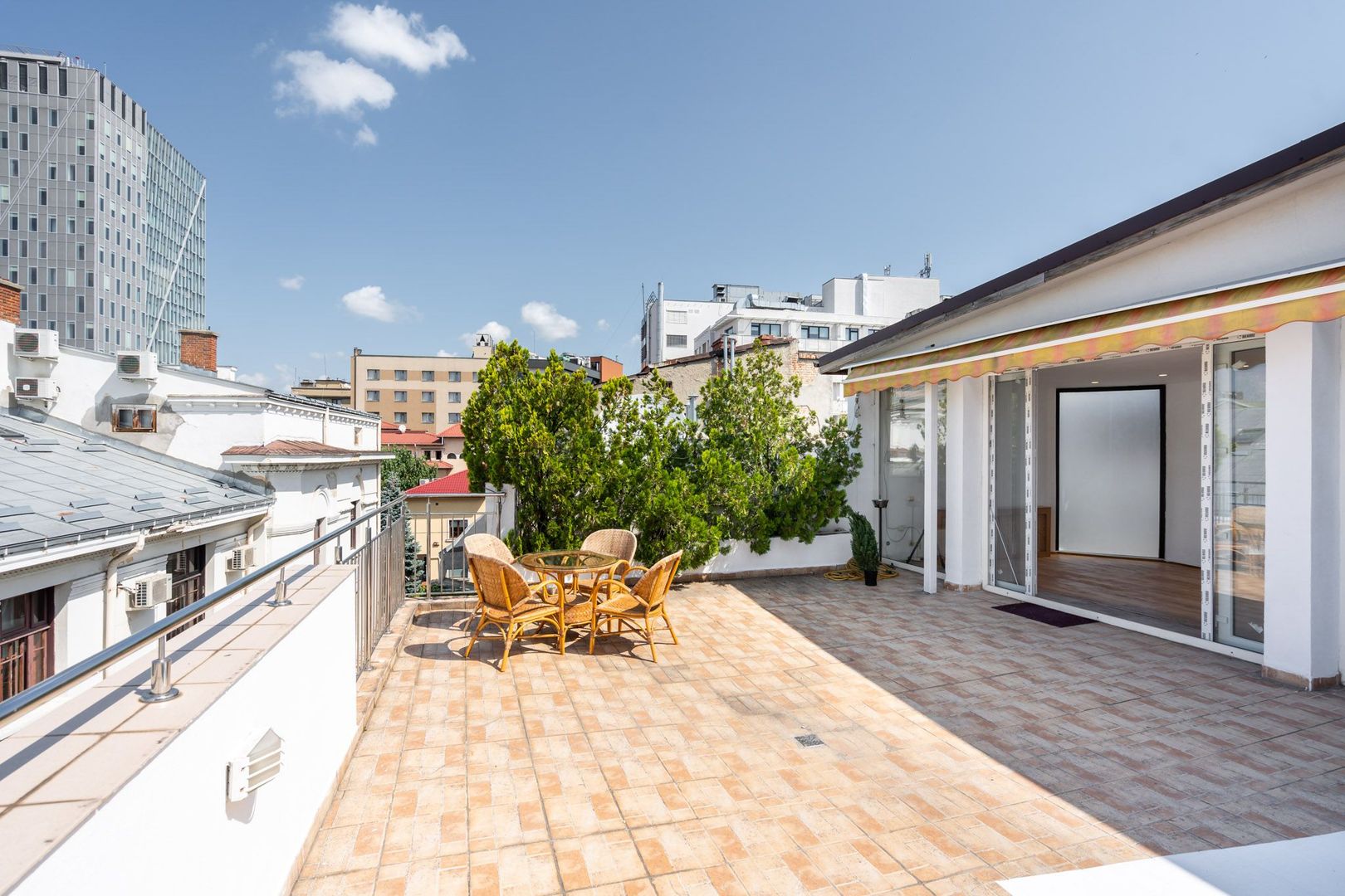 COMISION 0% - Dorobanti-Pta Romana - vila 2001, 290mp utili, garaj, terasa - Poză 13