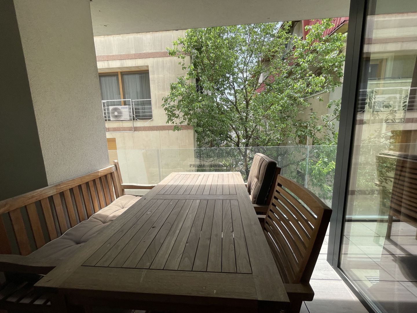 APARTAMENT SPATIOS DE LUX CU 4 DORMITOARE LA INCHIRIERE IN PRIMAVERII - Poză 20