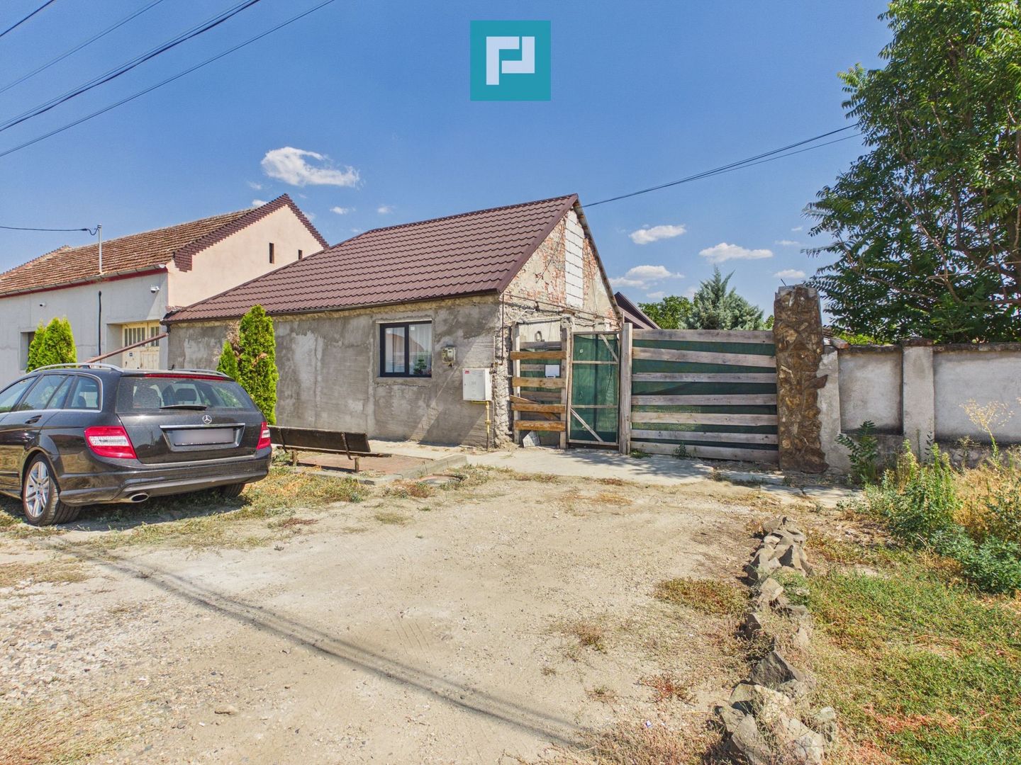 Casă cu teren de 2.134 mp în Sântana | 5 camere - Poză 17