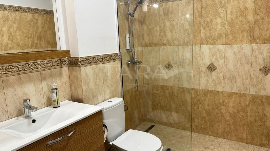 EXCLUSIVITATE. Studenti UMF. ULTRACENTRAL, Platinia Elite Residence. - Poză 11