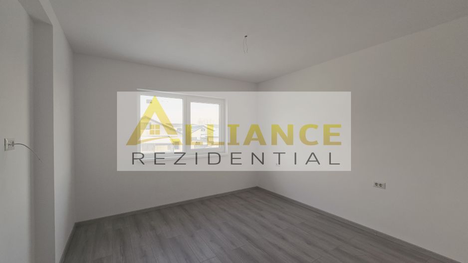Casa parter-410mp teren-beci-pod-geamuri tripan-placa de beton - Poză 6
