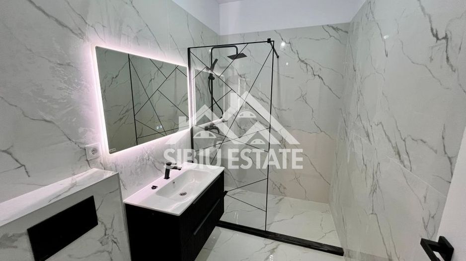 Apartament cu 3 camere, 2 bai, boxa 20 mp. loc de parcare -Finisat la cheie - Poză 6