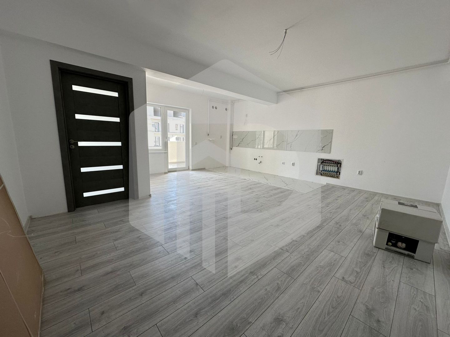 LA cheie | Doamna Stanca | Apartament 2 Camere | Etaj 1 - Poză 1