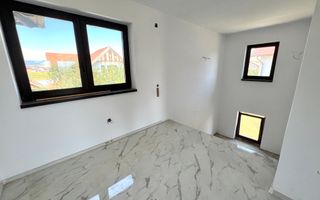 Casa individuala cu 4 camere, 2 bai, terasa, 800mp teren, Sp+P+1E - Poză 14