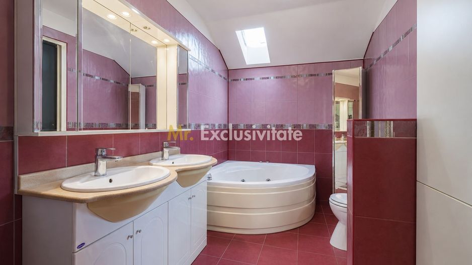 Vilă individuală cu 5 camere, piscină și curte generoasă | Mogoșoaia - Poză 21