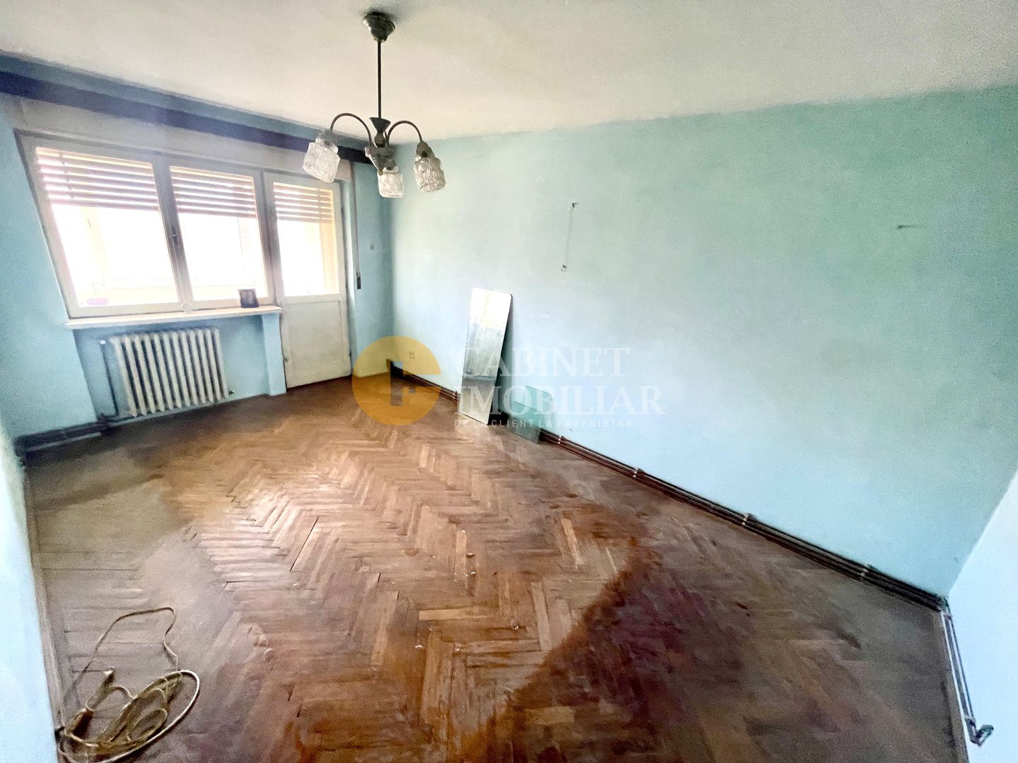 1001 articole - Podu Ros - 65mp - Etaj 2 - fara risc - 3 camere Decomandate - Poză 2