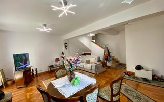 Casa/Vila zona Casa de Cultura - Poză 9