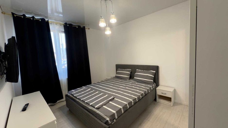 Inchiriez apartament 2 camere + curte proprie, parcare - Poză 2