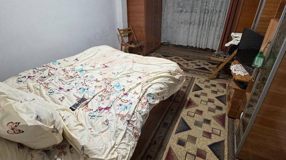 350 Euro-Inchiriere apartament 3 camere Micro 38 - Poză 6