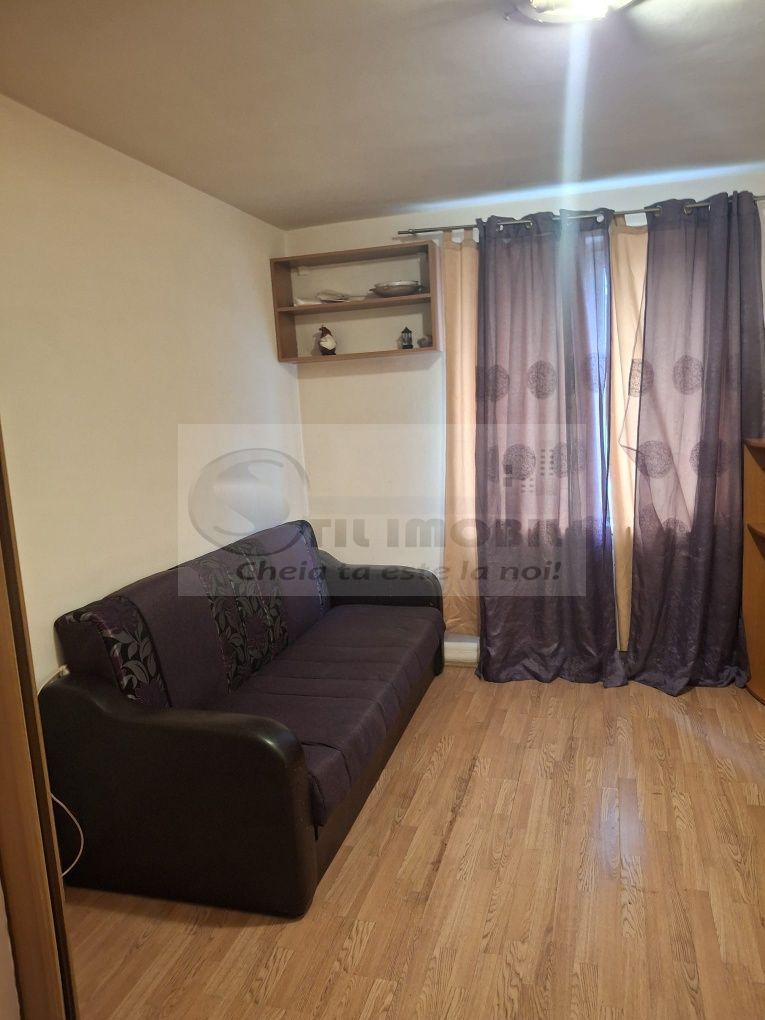 Vând camera de cămin transformata in garsoniera in spate la Jumbo - Poză 1