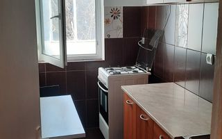 VANZARE GARSONIERA COMPLET UTILATA I LIBERA I ZONA BULEVARDUL GHENCEA - Poză 4