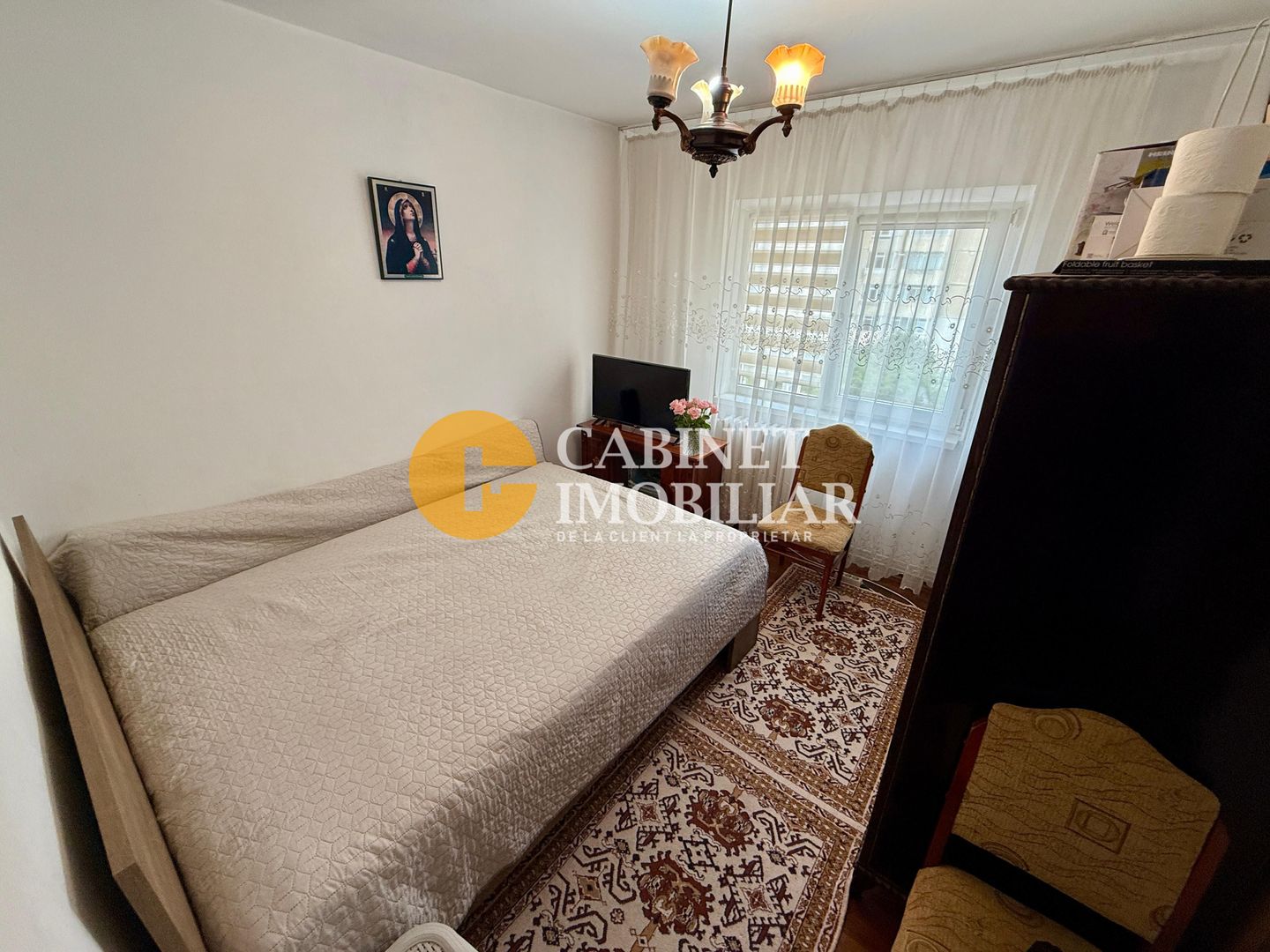 Rond Zimbru - Apartament cu 3 camere decomandat - Bloc dupa 1980 - Poză 3