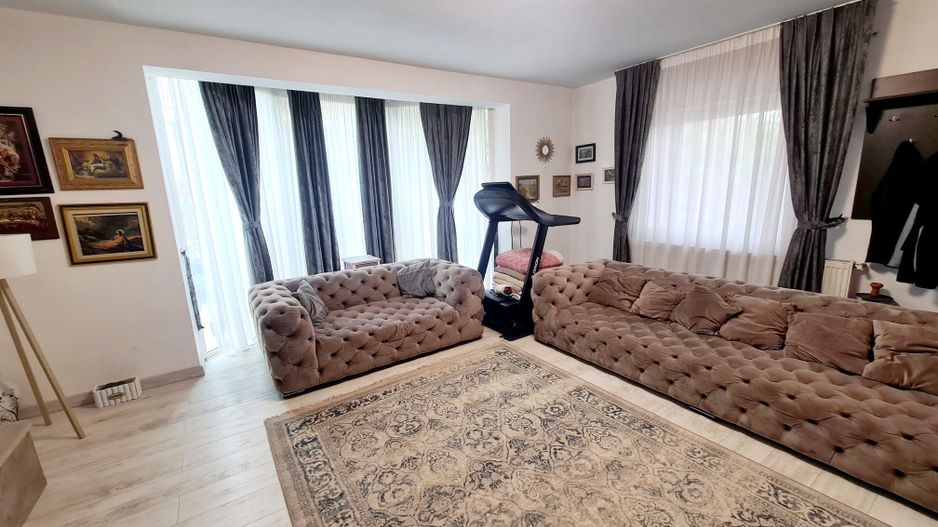 Casa de vanzare / Goranu - Poză 14