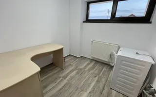 Casa moderna P+1E,spatioasa,teren 700 mp in Sacalaz - Poză 18
