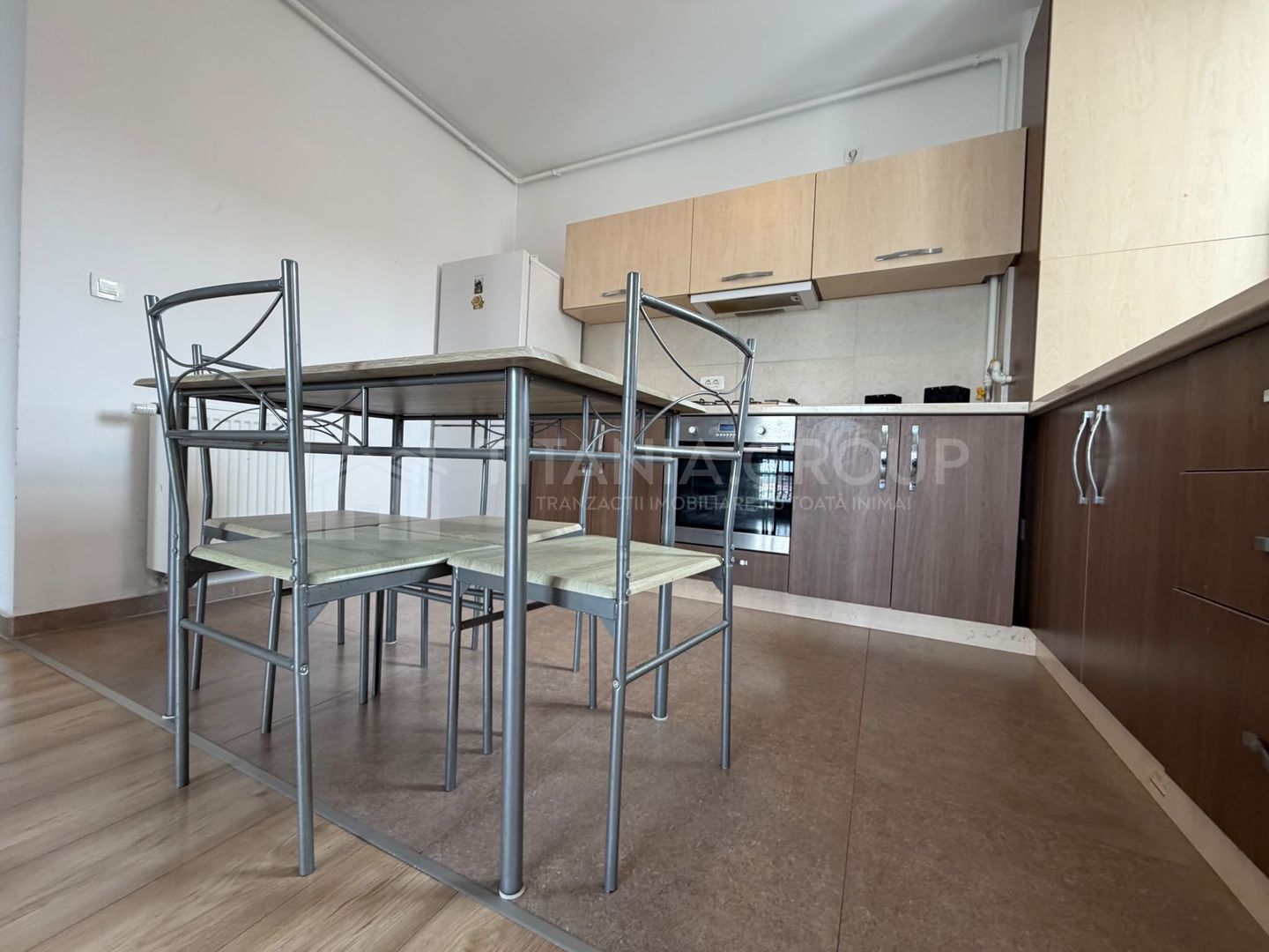 Apartament cu 2 camere, tip studio, mobilat și utilat, Kasper, Coresi - Poză 4