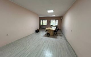 Vânzare, spațiu comercial, 1850 mp + 1,46 ha, str. Ion Neculce, Bălți - Poză 2