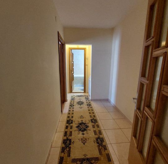 Inchiriere Apartament 3 camere Eremia - Poză 4