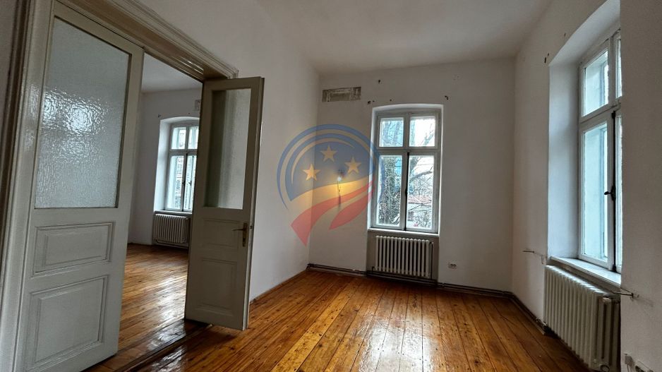 De inchiriat cladire  Ultracentral - Poză 1