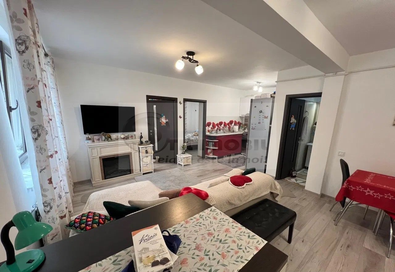 Apartament 3 camere, 76 mp + balcon, loc parcare, Păcurari – 144.500 € - Poză 1