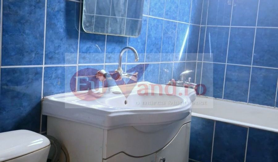 De vanzare apartament cu 3 camere, Tiglina 1, etaj 2, 62.000 euro - Poză 3