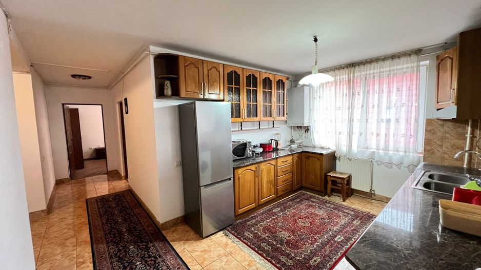 Apartament spatios cu 3 camere | 88 mp + 8 mp balcon | Parcare | Zorilor - Poză 4