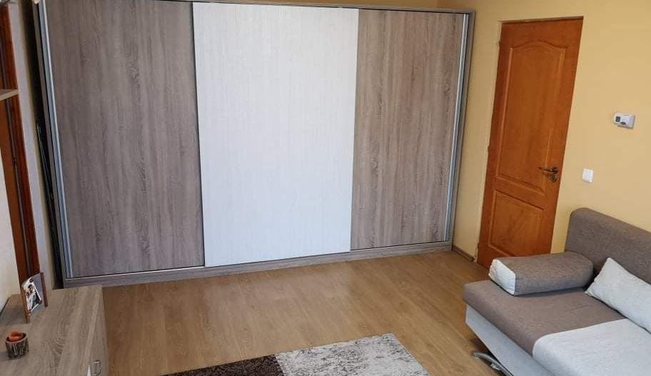 Ag EUROPA vinde ap 2 cam 48mp etaj 4 în zona Carpați 1. - Poză 3