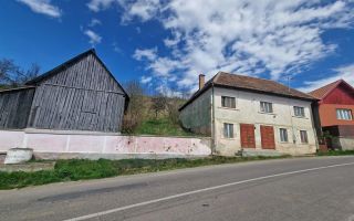 Casa traditional saseasca, in pitoareasca asezare Arini, Brasov - Poză 8