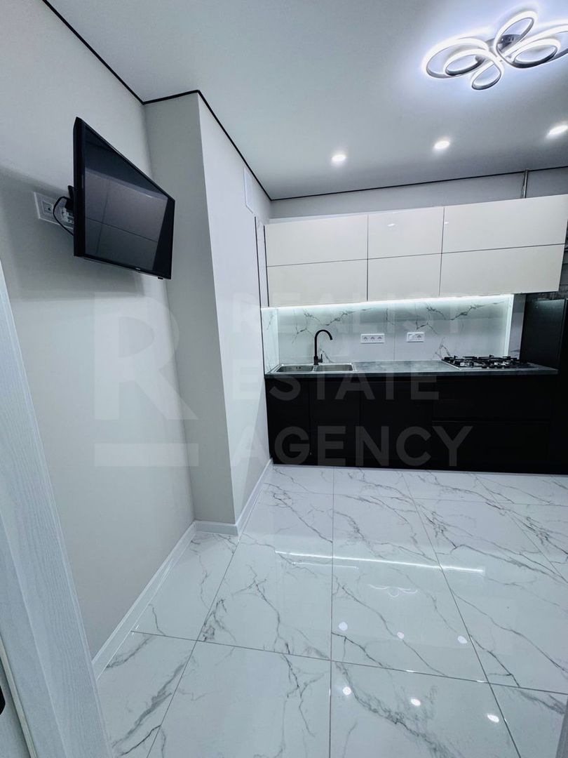 Chirie, apartament, 3 camere, strada Ismail , Centru. - Poză 6