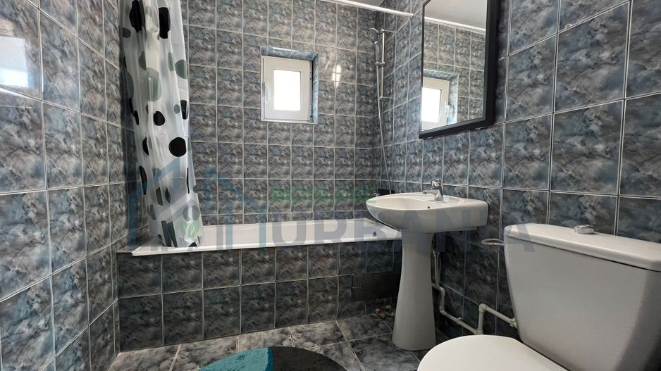 Apartament 2 camere decomandat, Nicolina, mobilat complet, etaj 3/4 - Poză 2