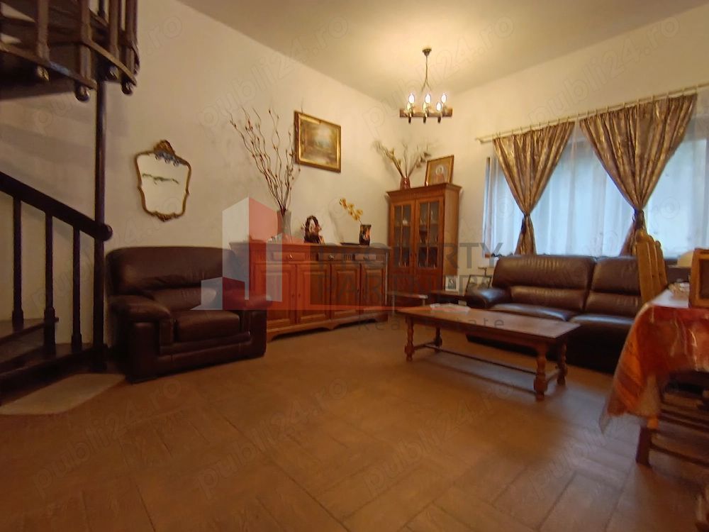 Pensiune lângă Castelul Bran | 9 camere | Pregătită pentru activitate - Poză 2