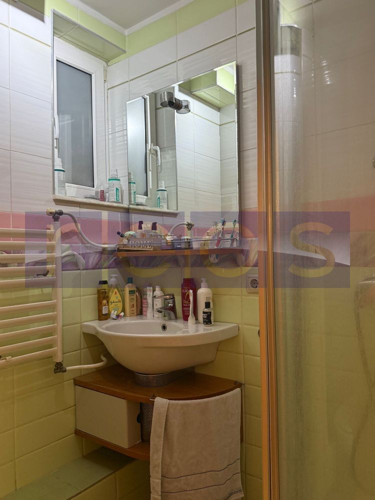 VANZARE APARTAMENT 2 CAMERE | CALEA VICTORIEI | 45MP | MOBILAT-UTILAT - Poză 5