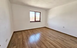 Casă tip înșiruit în Cetate, 4 camere, P+1, mobilată, cartier Cetate - Poză 19