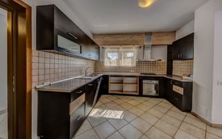 VILA SPATIOASA CU 5 DORMITOARE LA INCHIRIERE IN PIPERA LANGA SCOLI - Poză 4