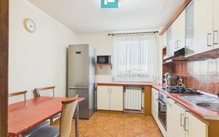 Apartament 3 camere de inchiriat - 360 €/lună - Poză 8
