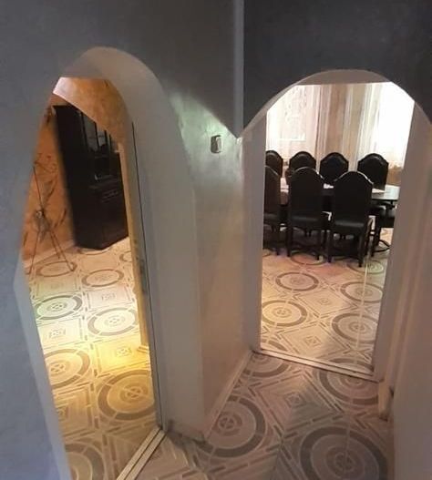 Ag. EUROPA vinde parterul unei case cu 2 etaje în zona Carpați 2. - Poză 3